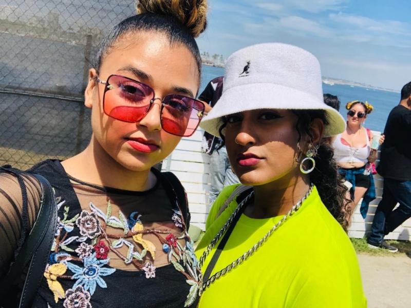 urban talenten Macy en Neha in LA